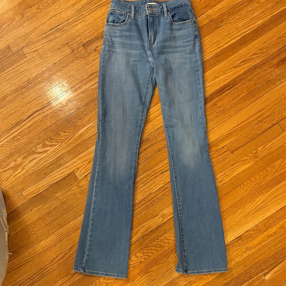 Levi's Women's Boot Cut Jeans in Blue
